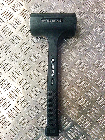 KING TONY 64oz DEAD BLOW HAMMER